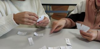 Création d’un jeu de domino en cours de mathématiques